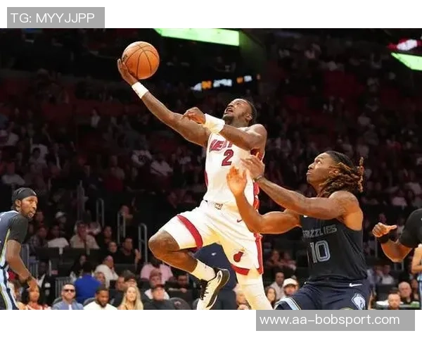 文班谈比卢普斯与罗齐尔事件的深刻反思与个人感受 文班谈比卢普斯与罗齐尔事件的深刻反思与个人感受