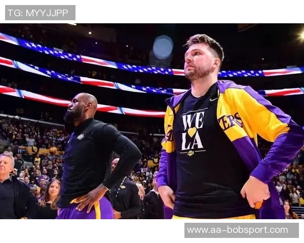 湖人揭幕战球员评分揭晓东契奇独领风骚新援艾顿惨遭D级评价