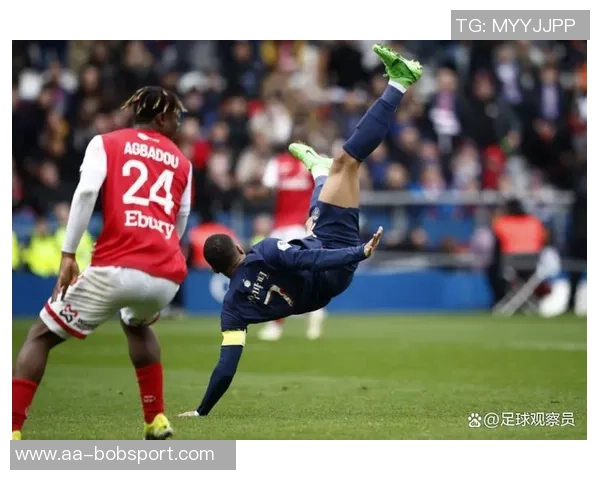 经纪人表示莱昂冬窗外租曼联可能性不大中途离队并非最佳选择 经纪人表示莱昂冬窗外租曼联可能性不大中途离队并非最佳选择