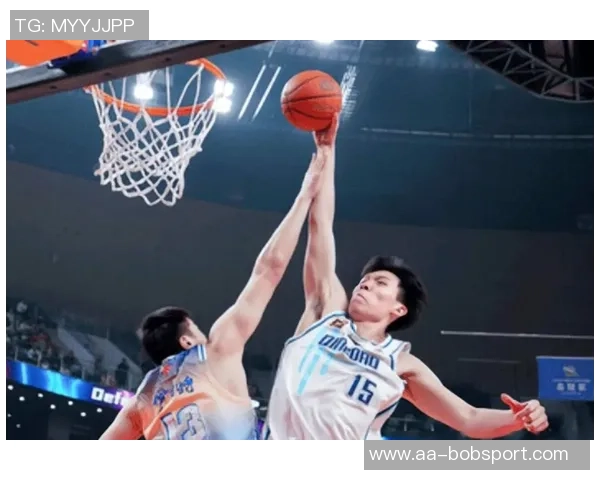 杨瀚森本季表现稳健6场比赛场均贡献3分15板命中率达375