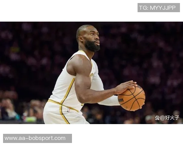 杰伦布朗状态火热五场比赛四次得分30本赛季场均281分展现超强实力 杰伦布朗状态火热五场比赛四次得分30本赛季场均281分展现超强实力